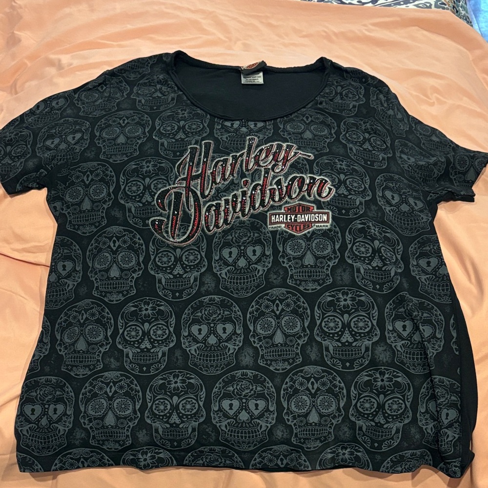 Harley-Davidson Womens Black Skull Pattern Tee